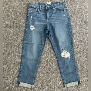 Garage Distressed Blue Jeans
